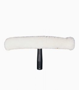 window-cleaning-lamb-wool